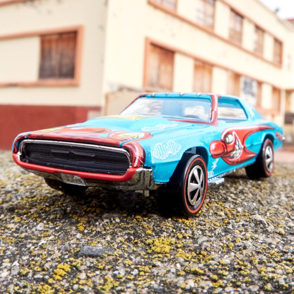 2025 Custom T-Bird Blue: Image 5