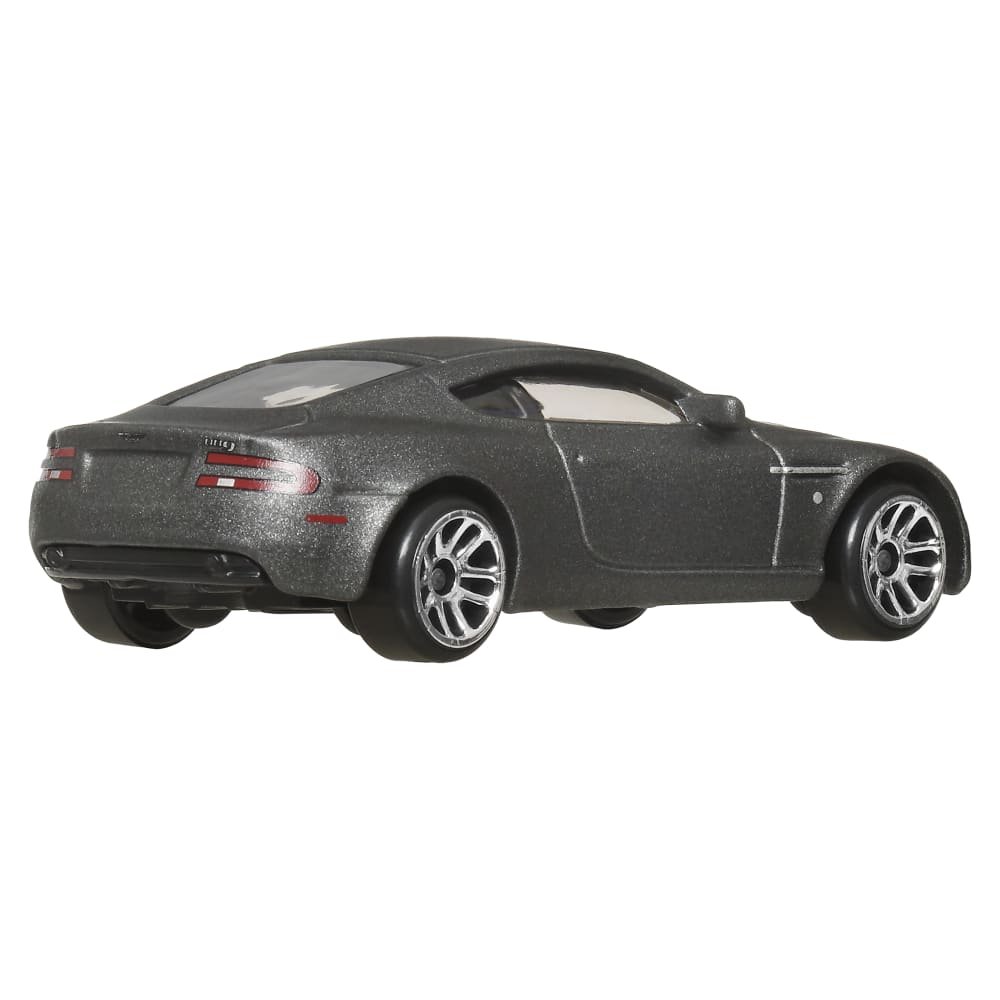 2025 2005 Aston Martin DB9 Grey: Image 3