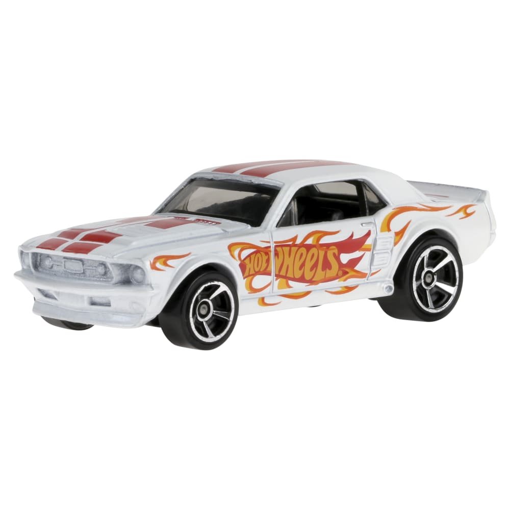 2025 67 Ford Mustang Coupe White: Image 3