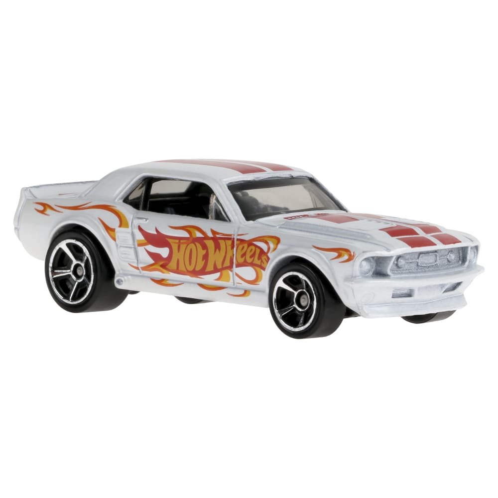 2025 67 Ford Mustang Coupe White: Image 6