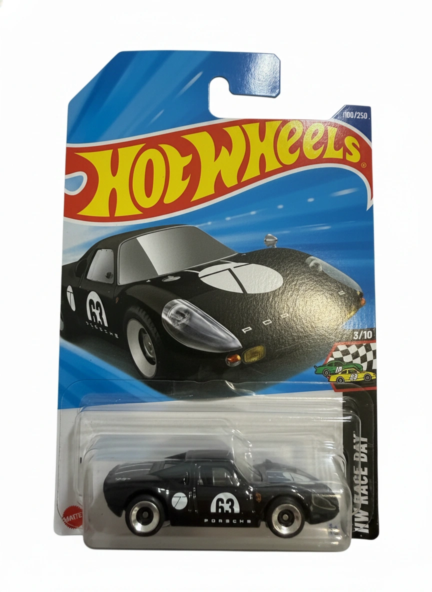 2025 Porsche 904 Carrera GTS Black: Long (INT): Image 3