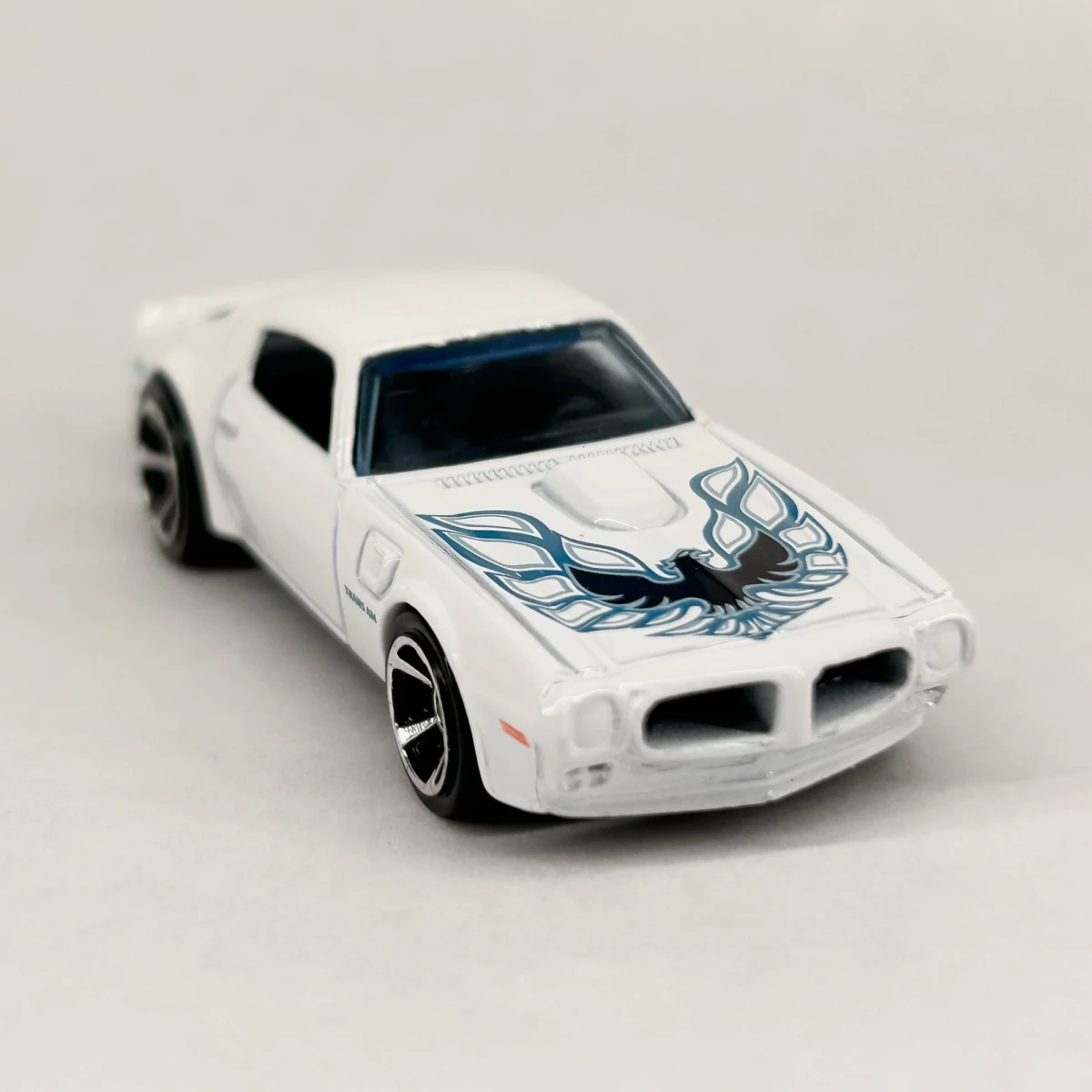 2025 73 Pontiac Firebird White: No Package: Image 4