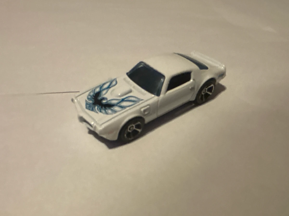 2025 73 Pontiac Firebird White: No Package: Image 4
