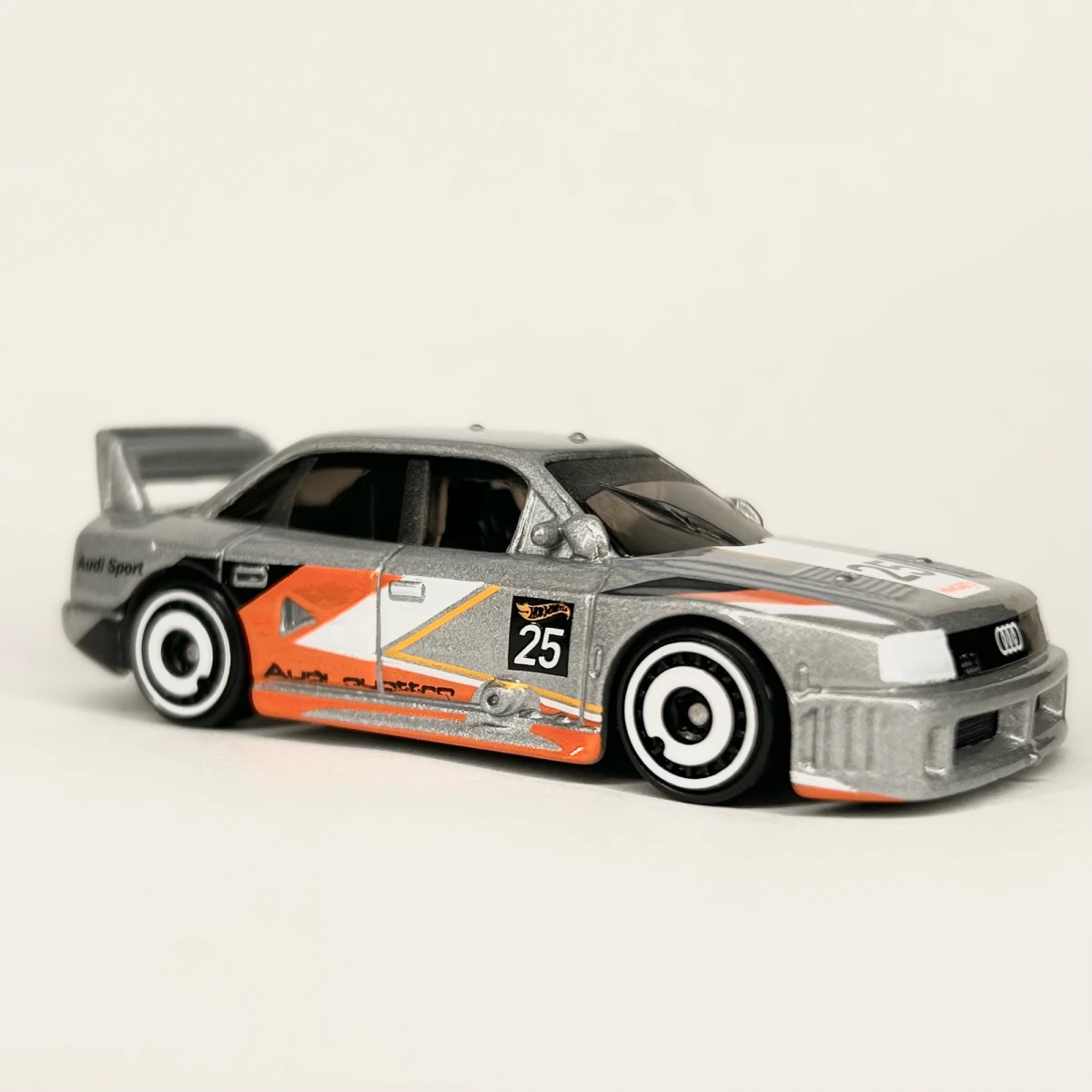 2025 Audi 90 Quattro Grey: No Package: Image 4