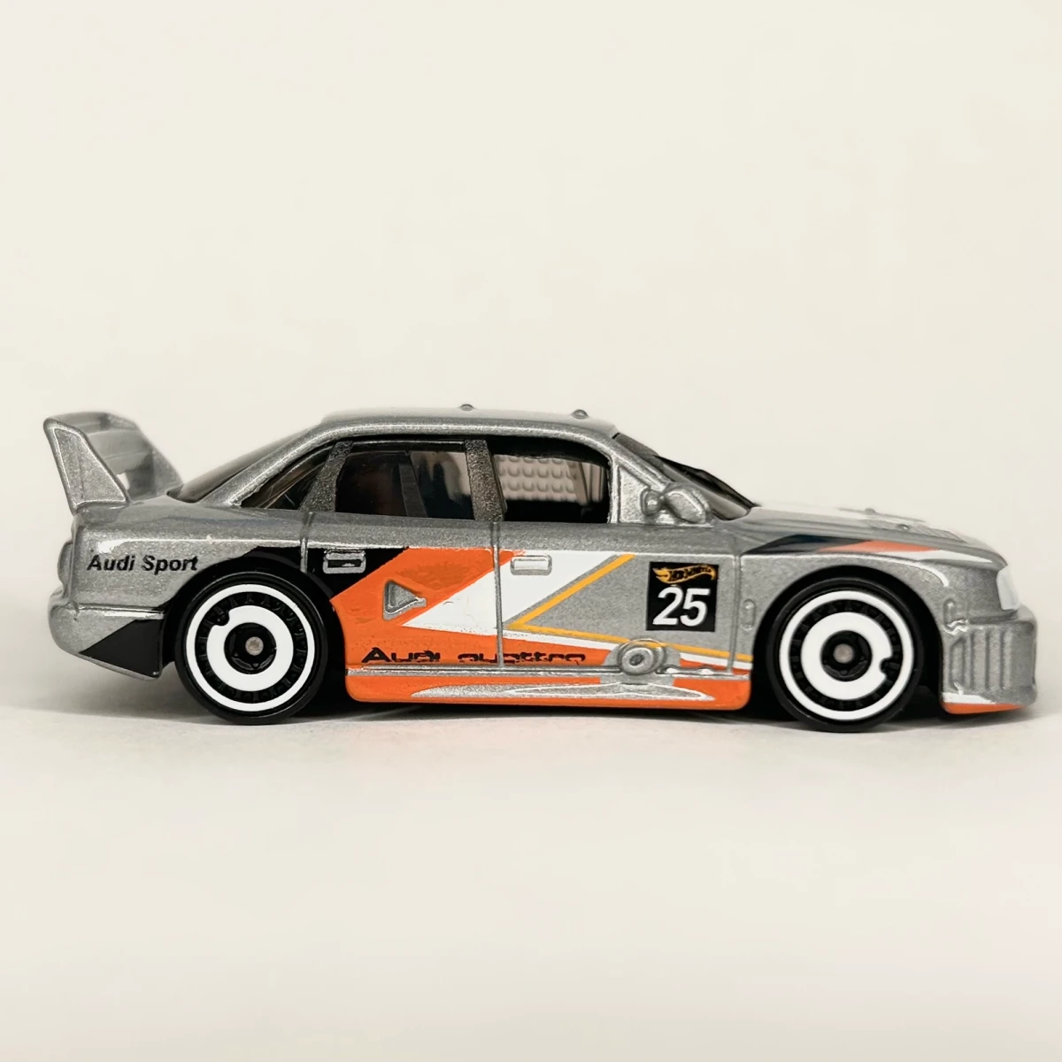 2025 Audi 90 Quattro Grey: No Package: Image 5