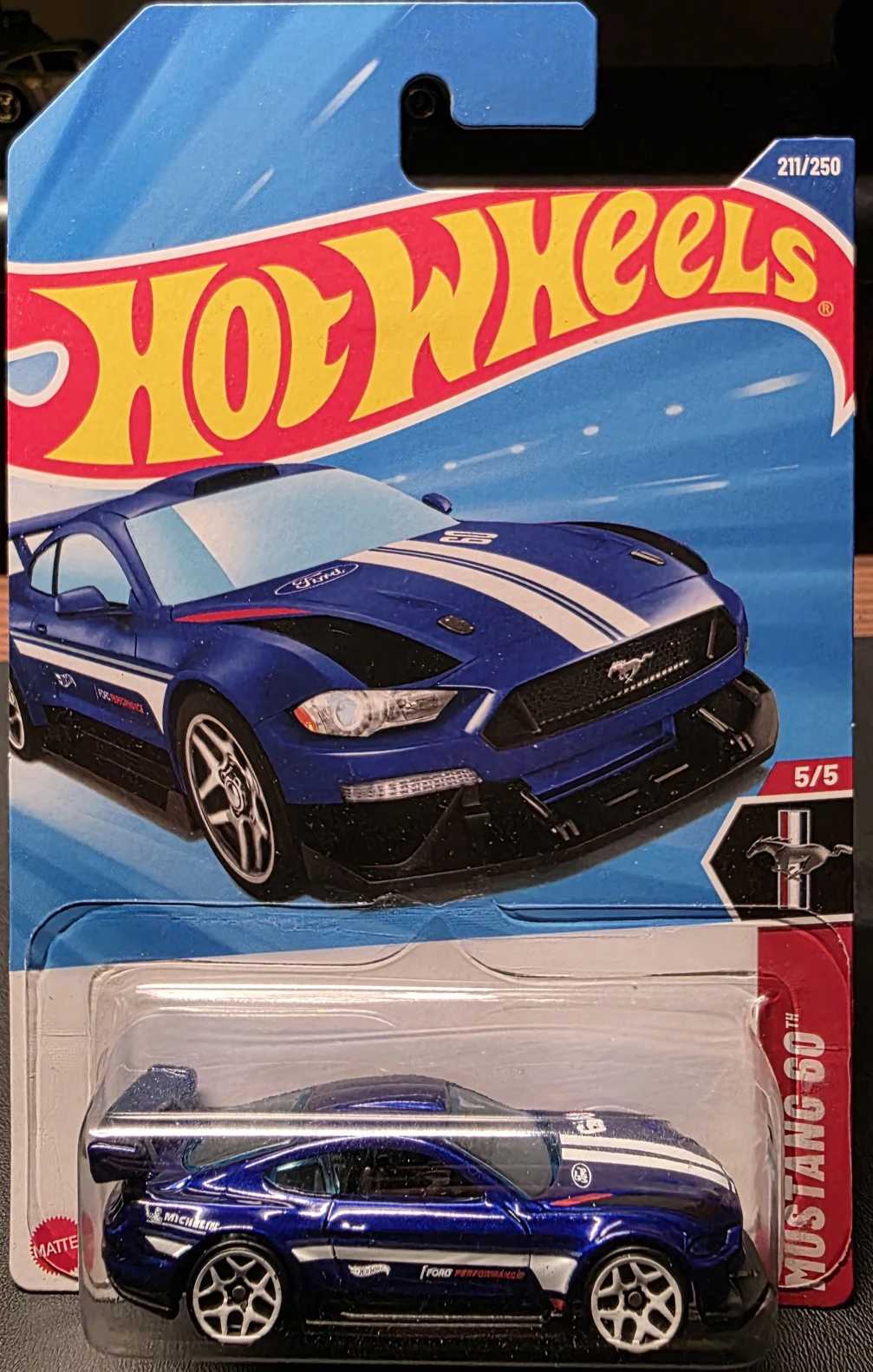 2025 Custom '18 Ford Mustang GT Blue: Long (INT): Image 4