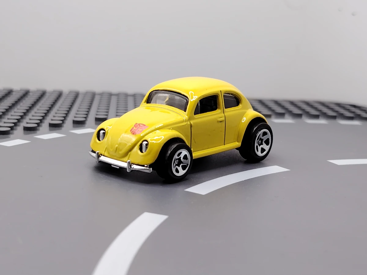 2024 Bumblebee Yellow: No Package: Image 3
