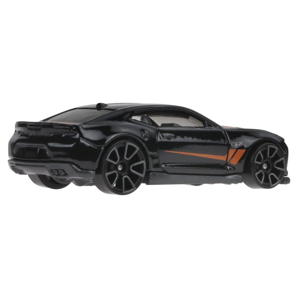2024 18 Camaro SS Black: Image 6