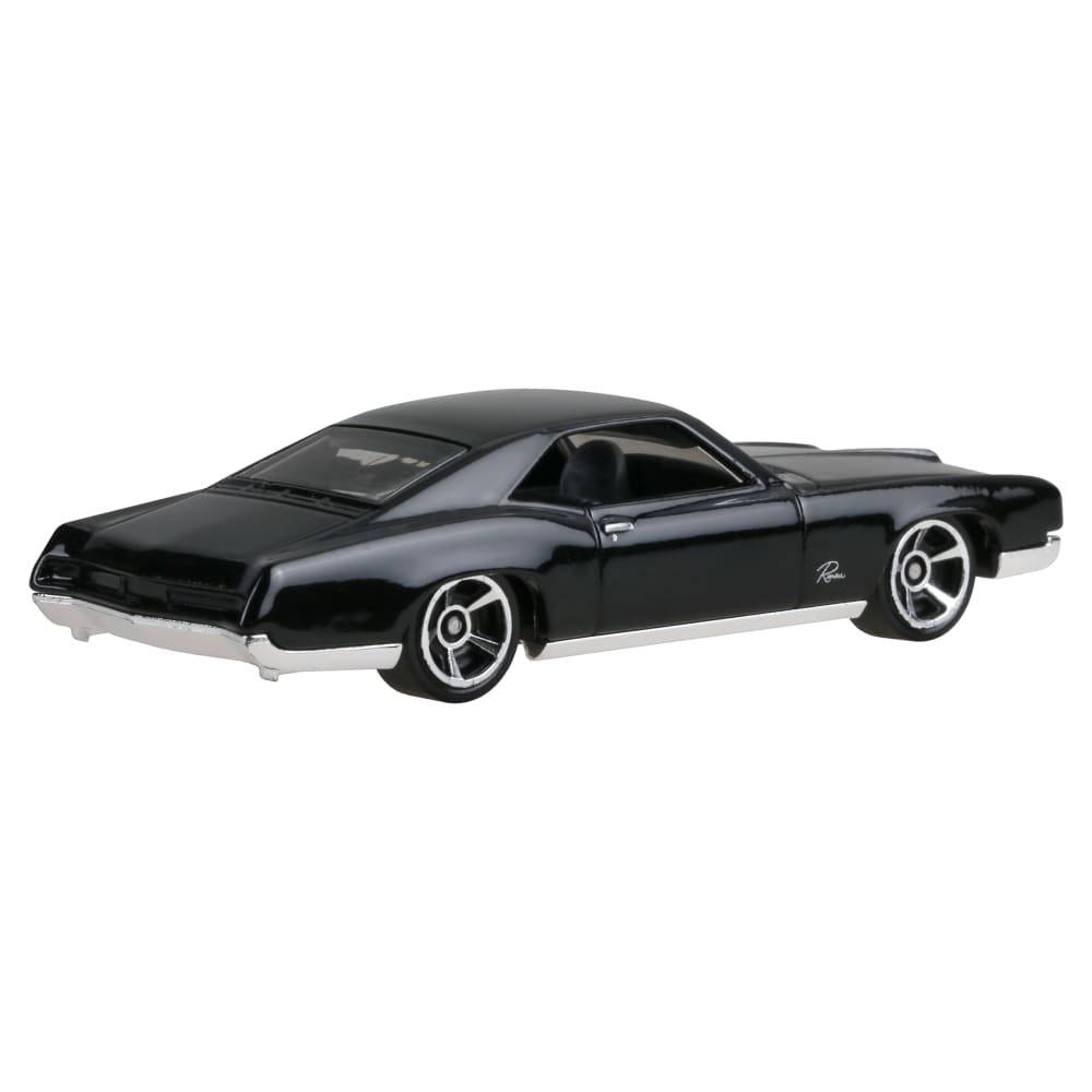 2025 66 Buick Riviera Black: Image 5