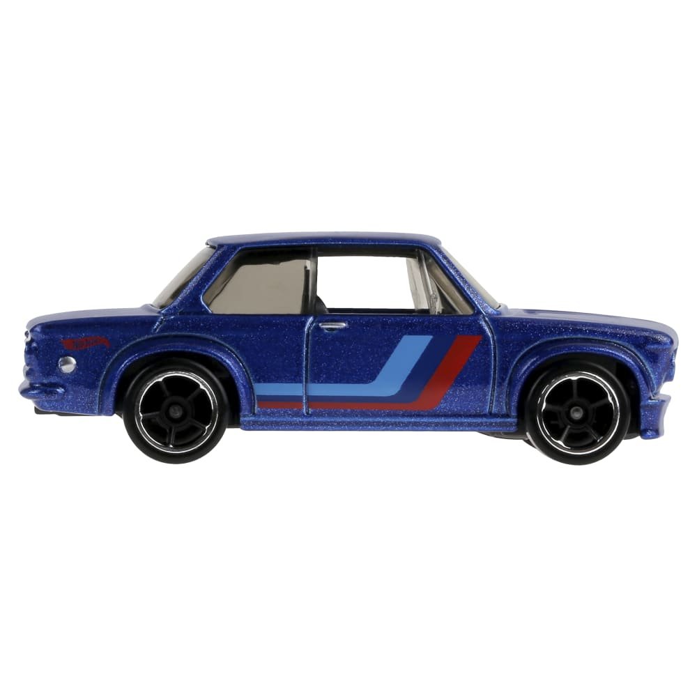 2025 BMW 2002 Blue: Image 6