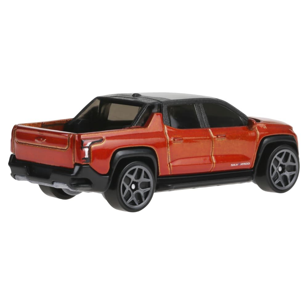 2025 Silverado EV RST Orange: Image 5
