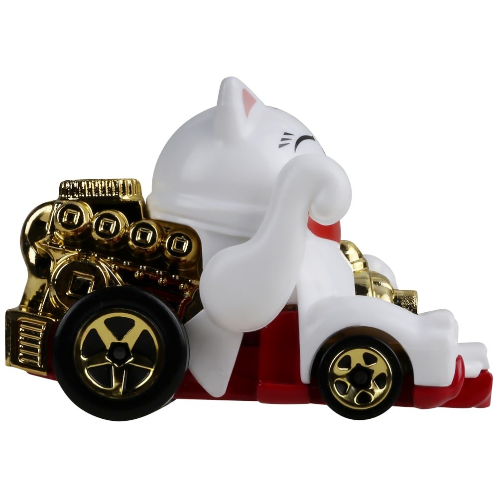 2025 Feline Lucky White: Image 6