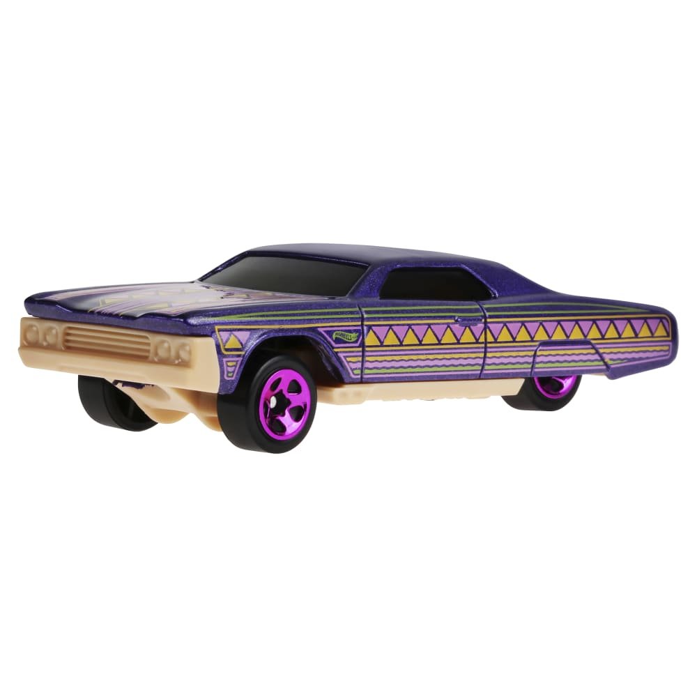 2025 Layin' Lowrider Purple: Image 4