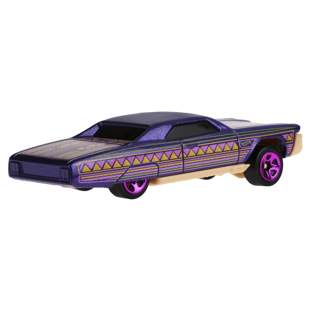 2025 Layin' Lowrider Purple: Image 5