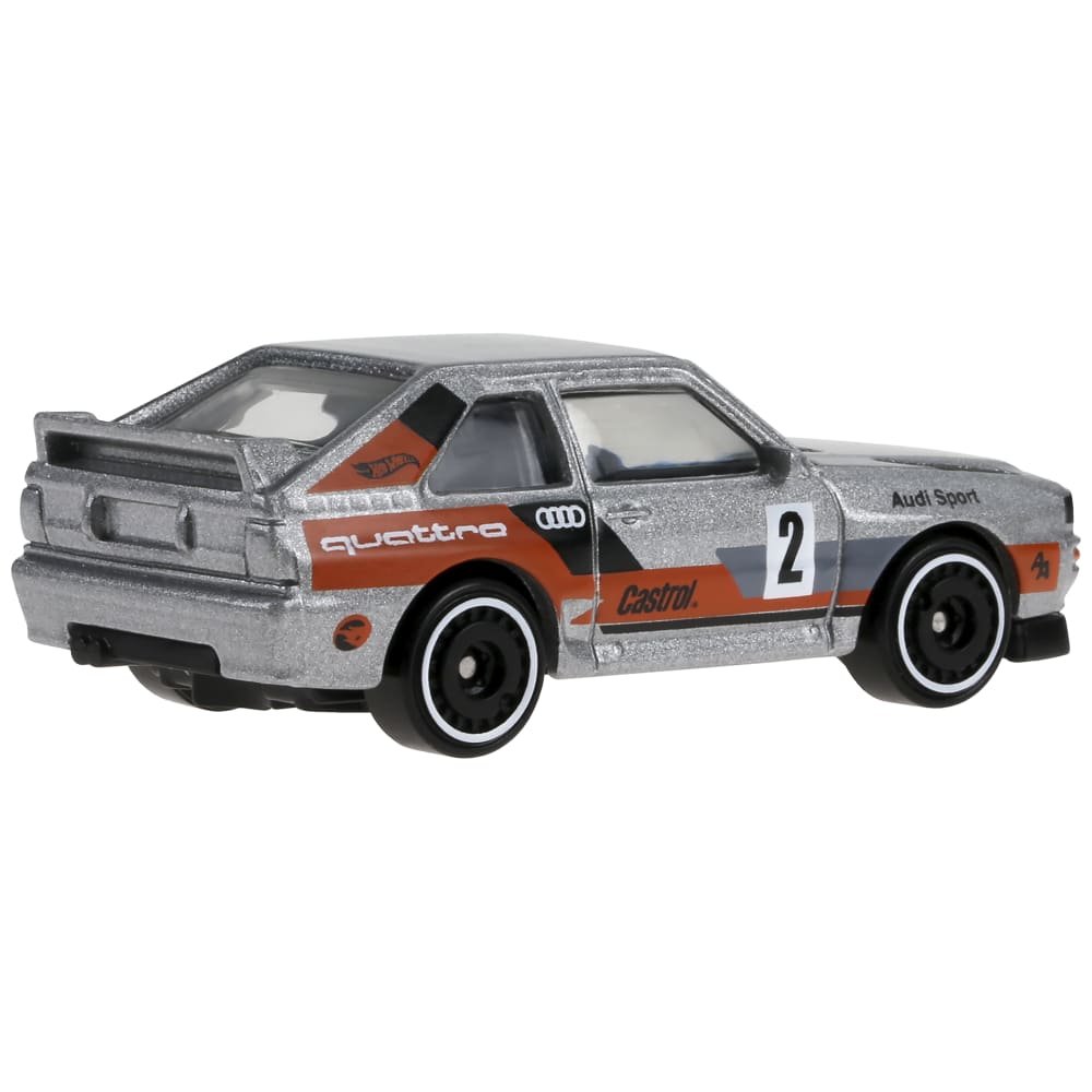 2025 84 Audi Sport quattro Grey: Image 5