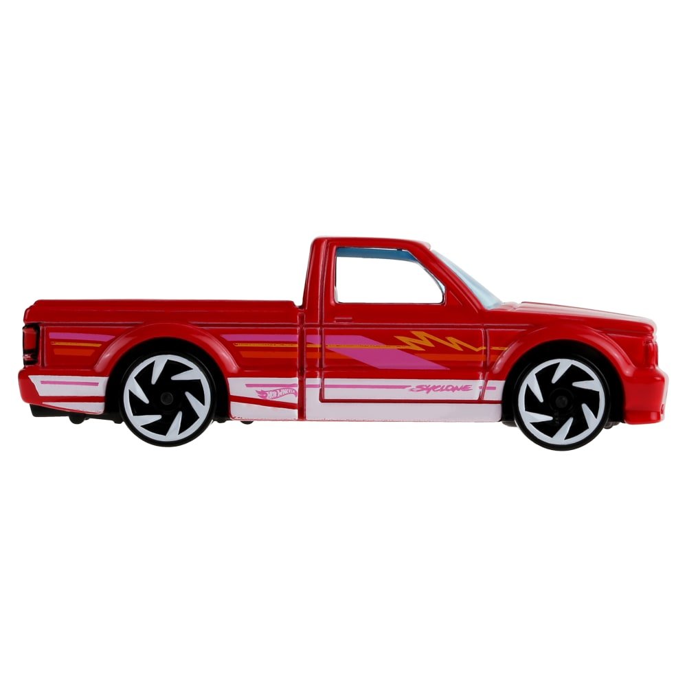 2025 91 GMC Syclone Red: Image 6