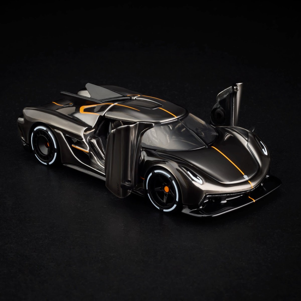 2025 Koenigsegg Jesko Absolut Black: Image 4