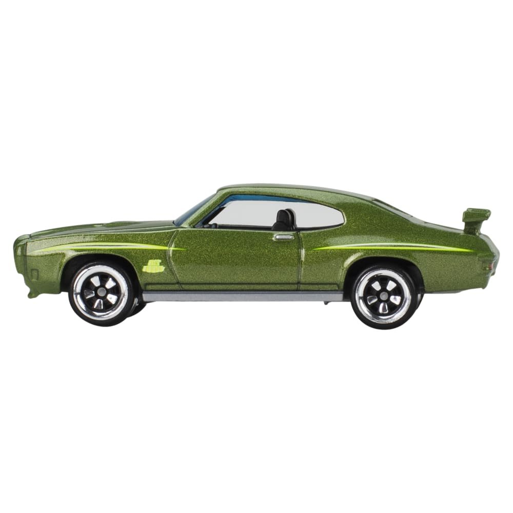 2026 70 Pontiac GTO Judge Green: Image 4