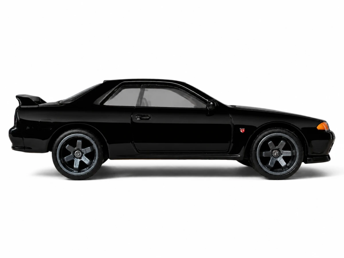 2025 Nissan Skyline GT-R (BNR32): No Package: Image 2