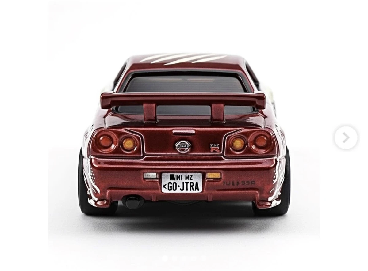 2026 Nissan Skyline GT-R (BNR34) Red: No Package: Image 4