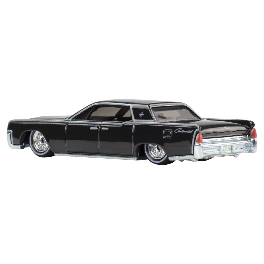 2026 64 Lincoln Continental Black: Image 4