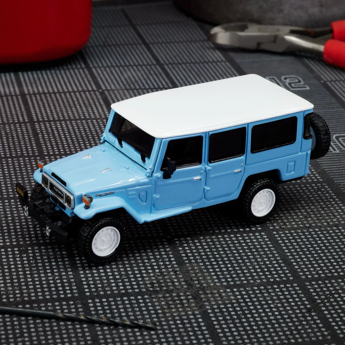 2025 1982 Custom Toyota Land Cruiser FJ45 Troopy Aqua: No Package: Image 2