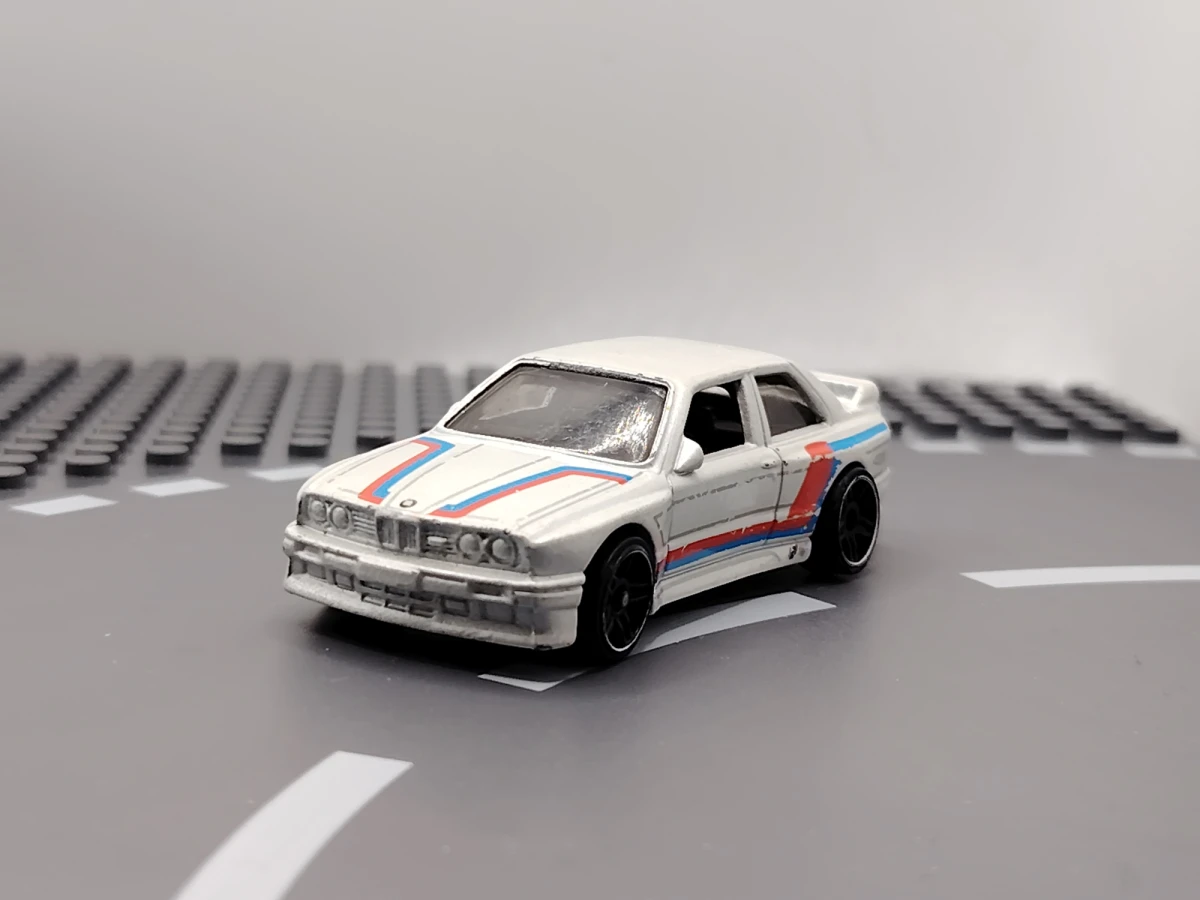 2016 92 BMW M3 White: No Package: Image 3