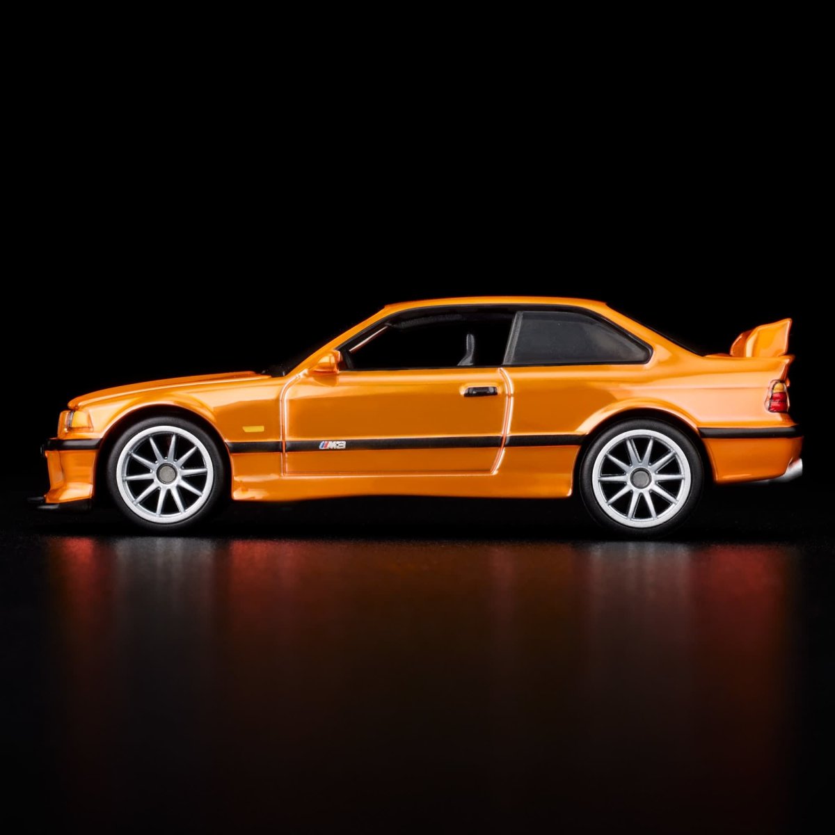 2025 1995 BMW M3 LTW Orange: Image 12
