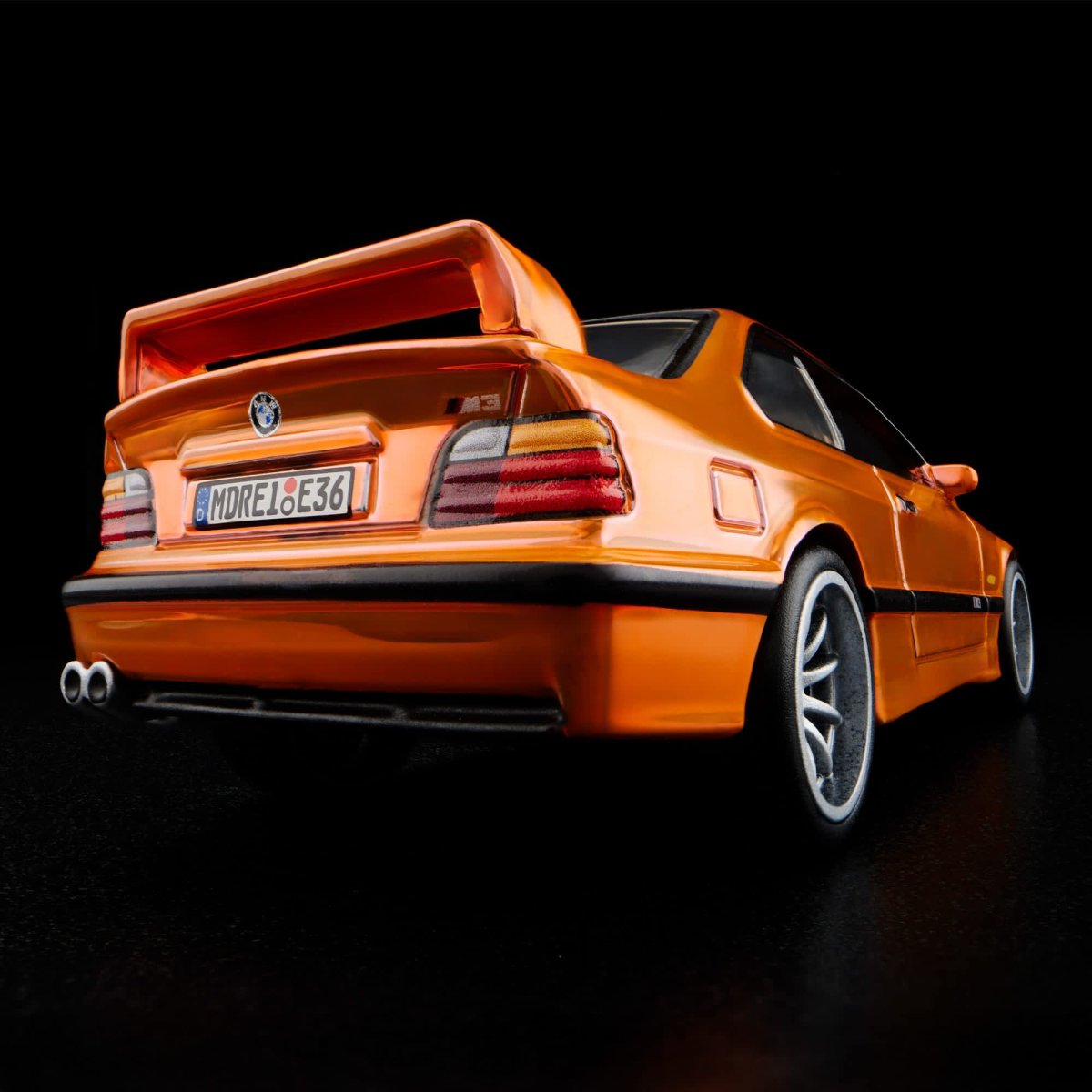 2025 1995 BMW M3 LTW Orange: Image 6