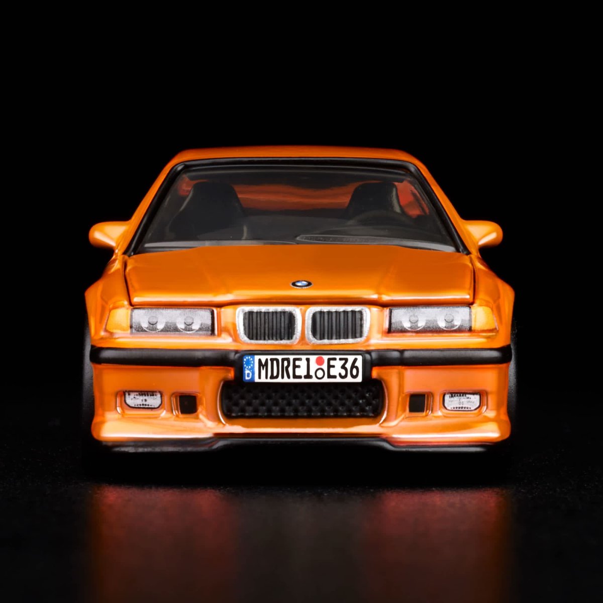 2025 1995 BMW M3 LTW Orange: Image 10