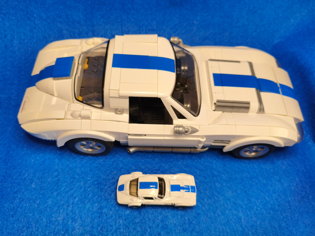 2025 Corvette Grand Sport White: Long (INT): Image 5