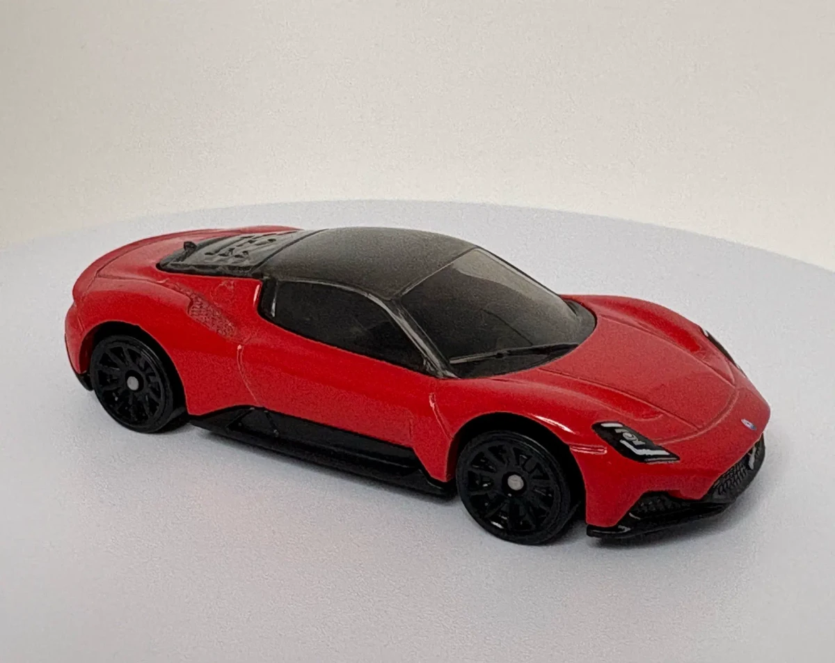 2025 Maserati MC20 Red: No Package: Image 3