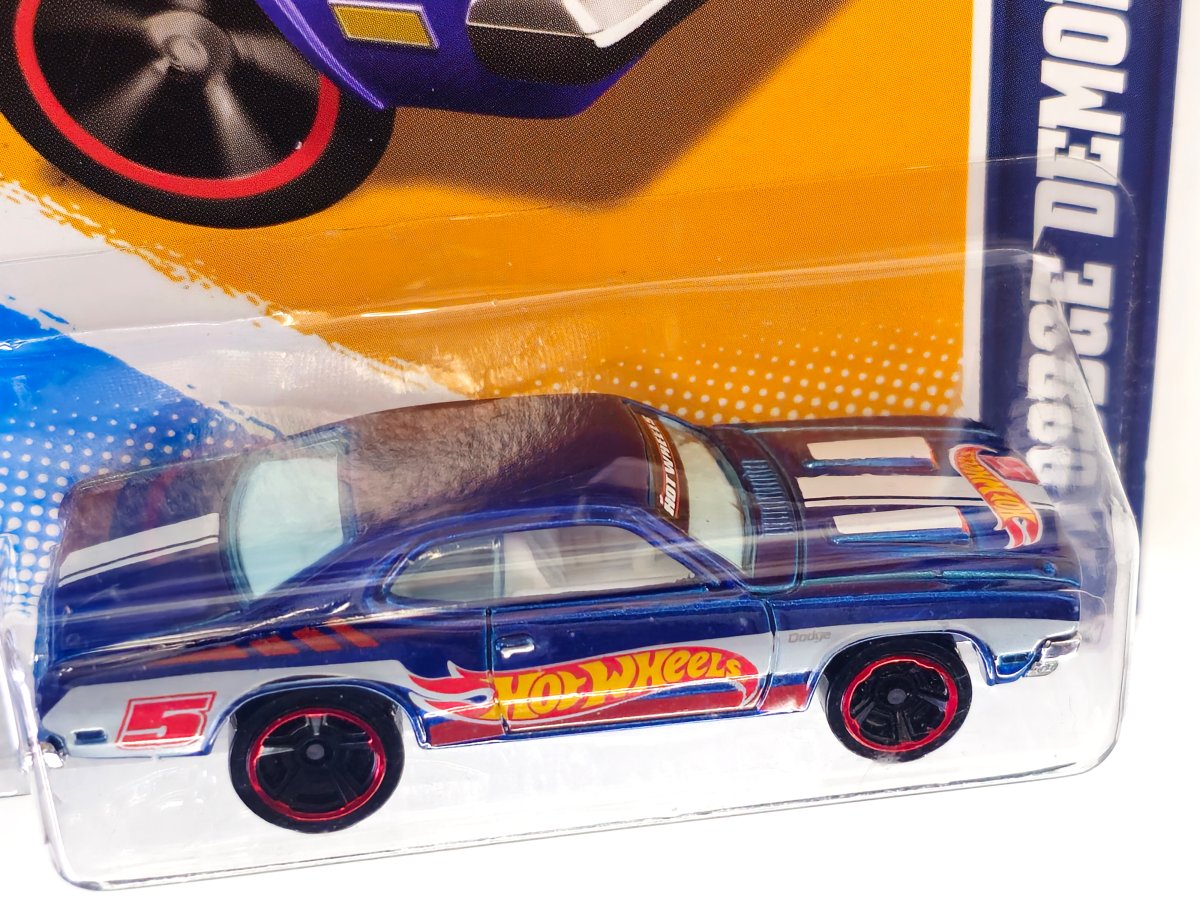 2012 71 Dodge Demon Blue: Image 2