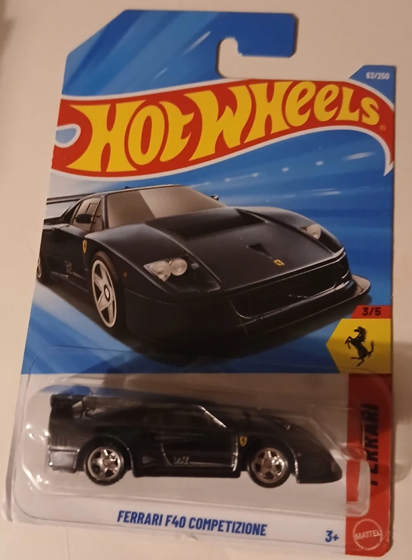 2026 Ferrari F40 Competizione Black: Long (INT): Image 3