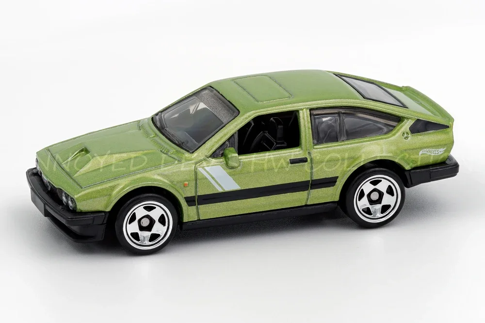 Hot Wheels Alfa Romeo GTV6 3.0