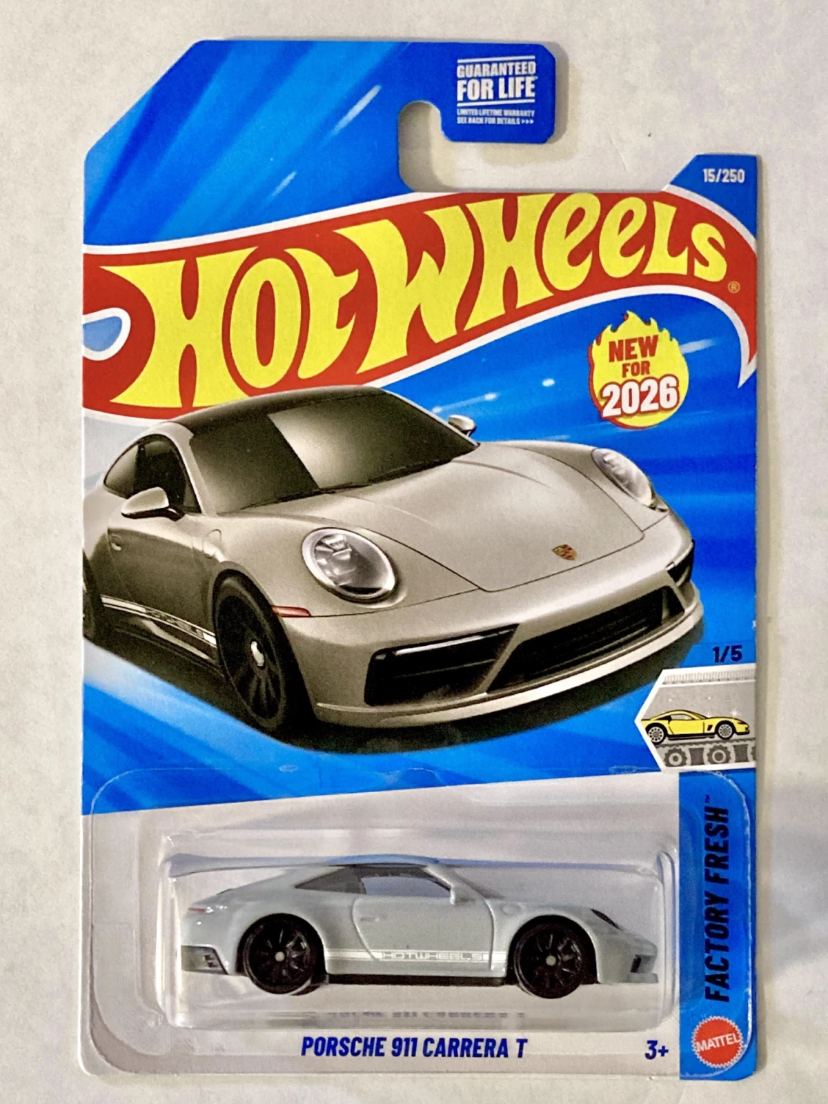 2026 Porsche 911 Carrera T Grey: Long (US): Image 3