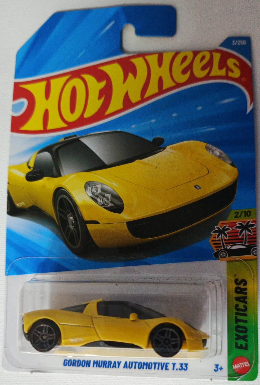 2026 Gordon Murray Automotive T.33 Yellow: Long (INT): Image 3