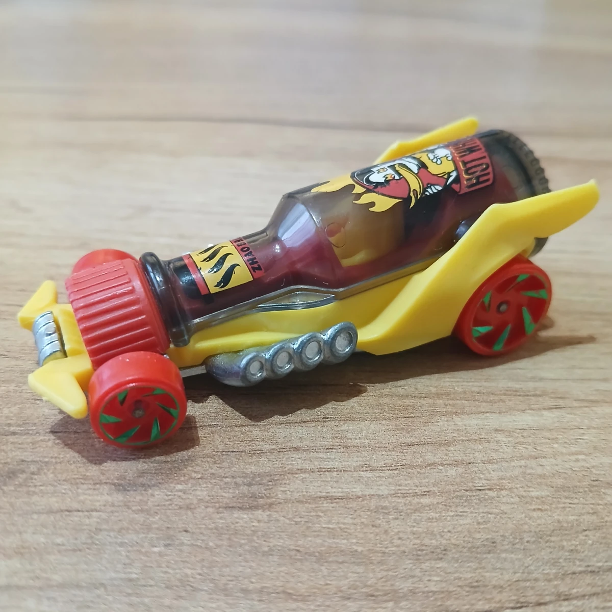 2025 Hot Wheengs Yellow: No Package: Image 2
