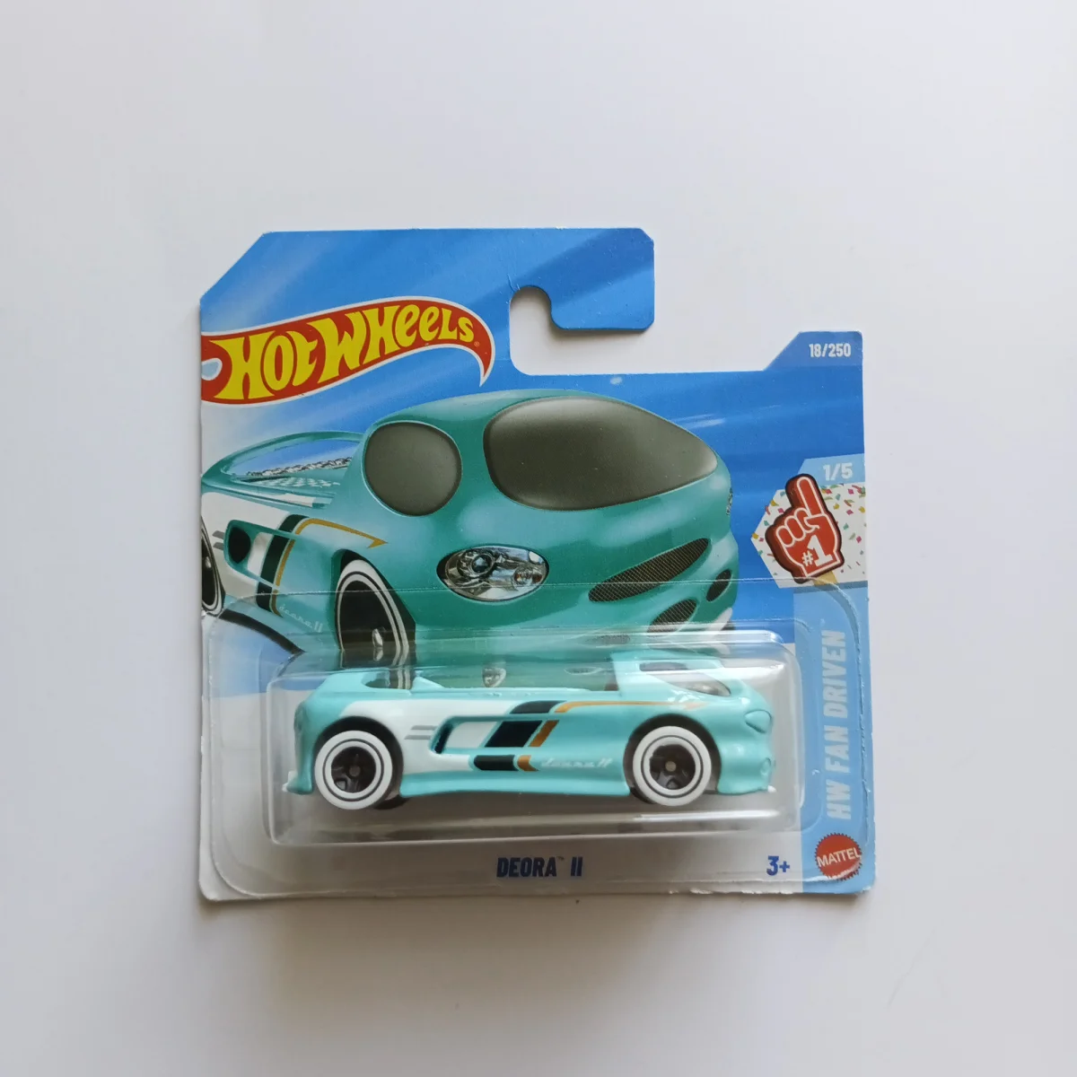 2026 Deora II: Short: Image 2