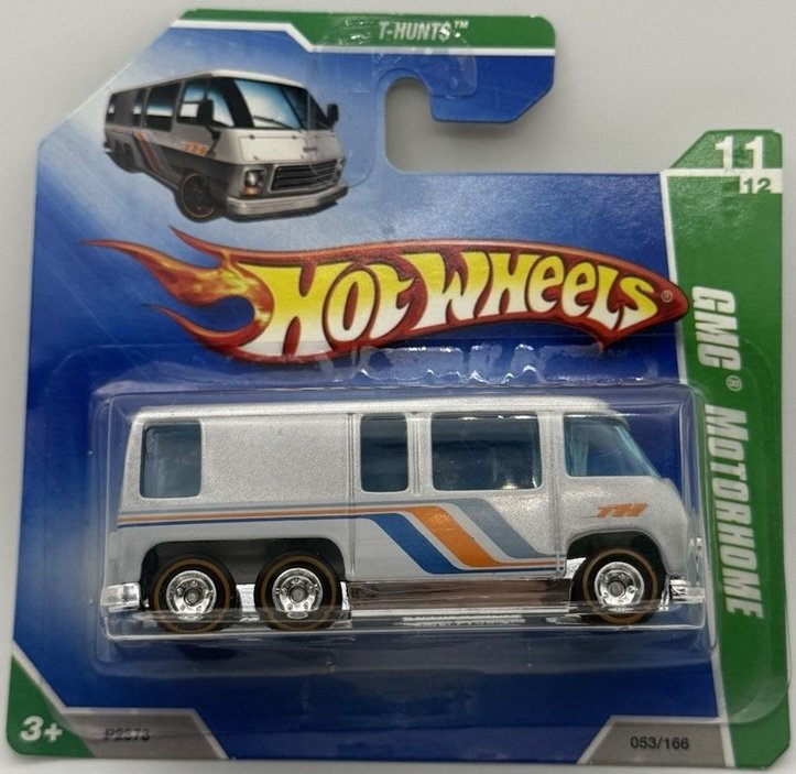 2009 GMC Motorhome Silver: Short: Image 2