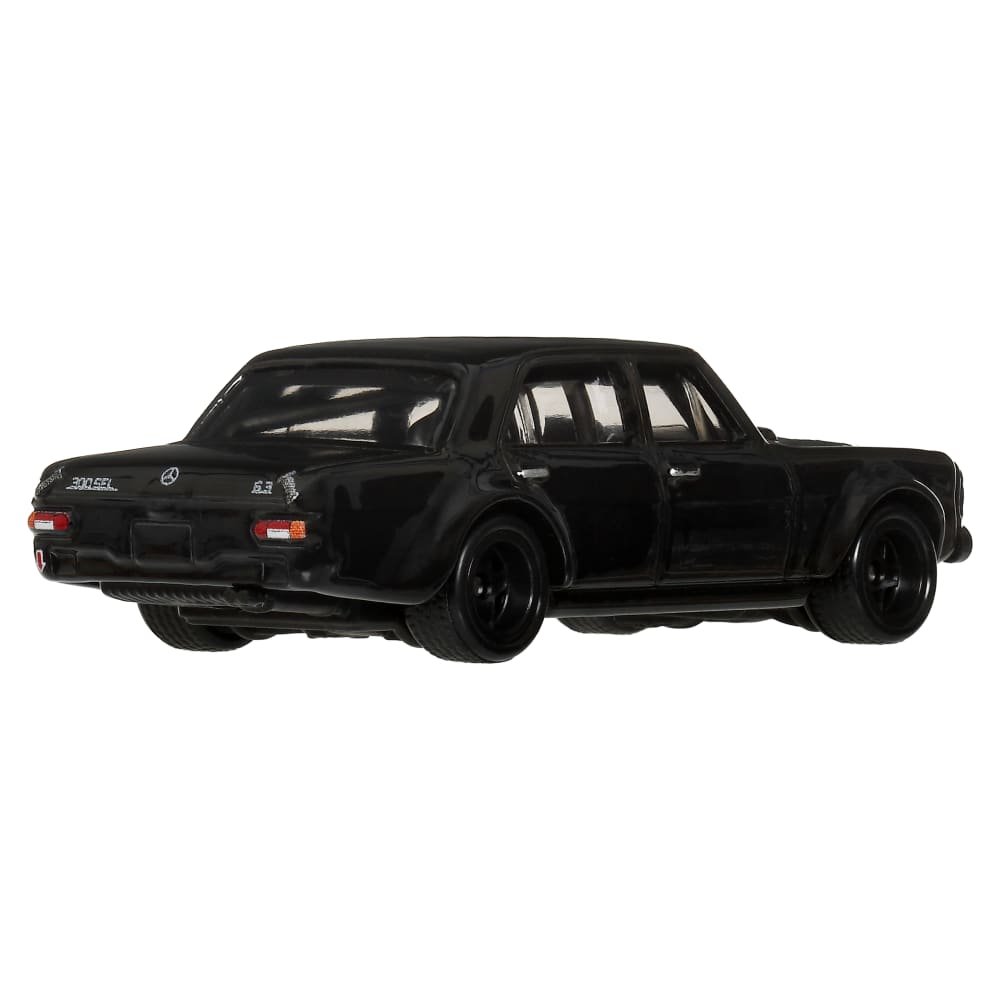 2026 Mercedes-Benz 300 SEL 6.8 AMG Black: Image 3