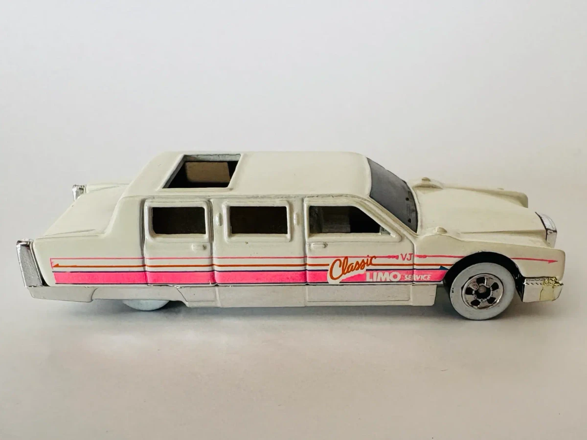 1991 Limozeen White: No Package: Image 2