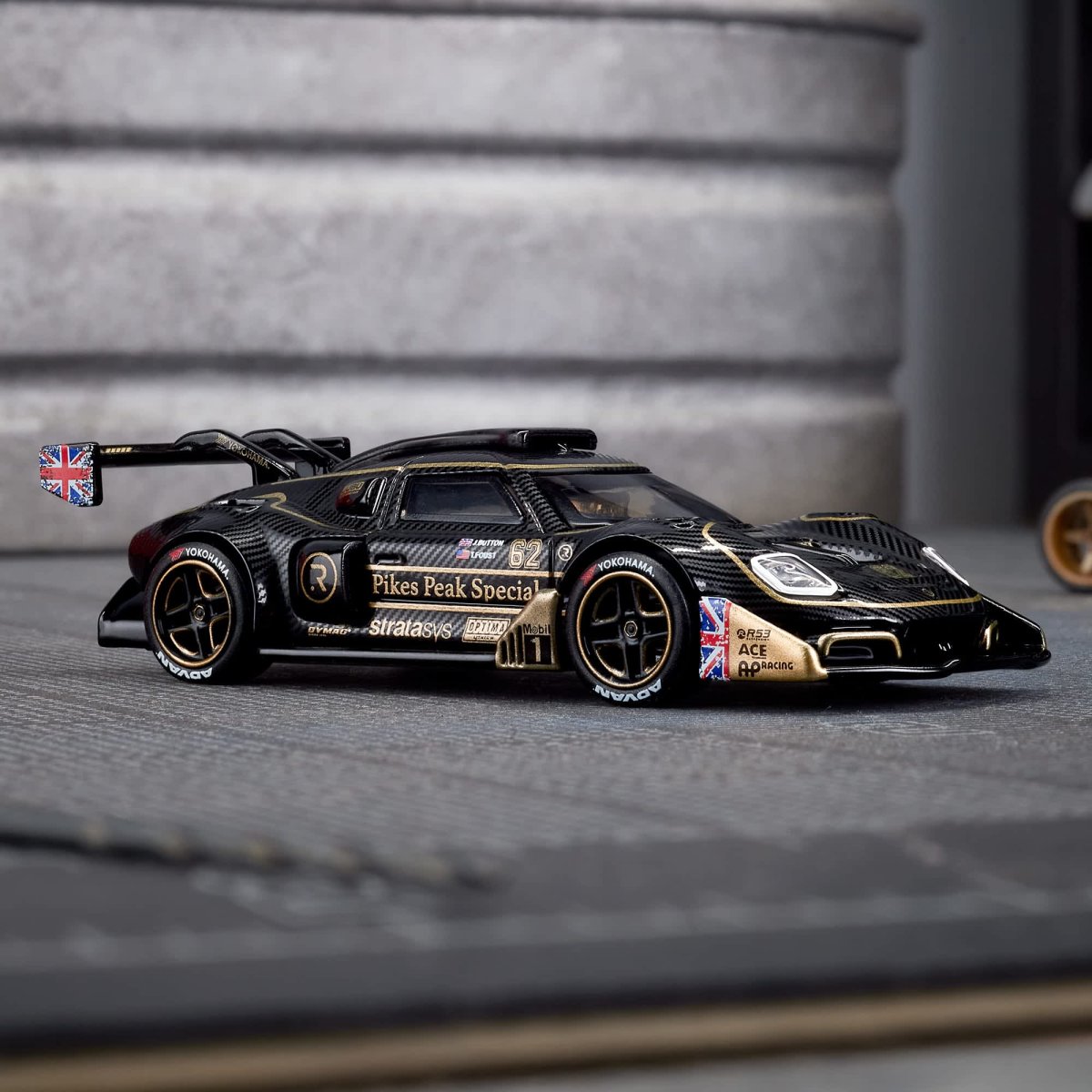 2025 Radford Type 62-2 Pikes Peak Black: Image 3