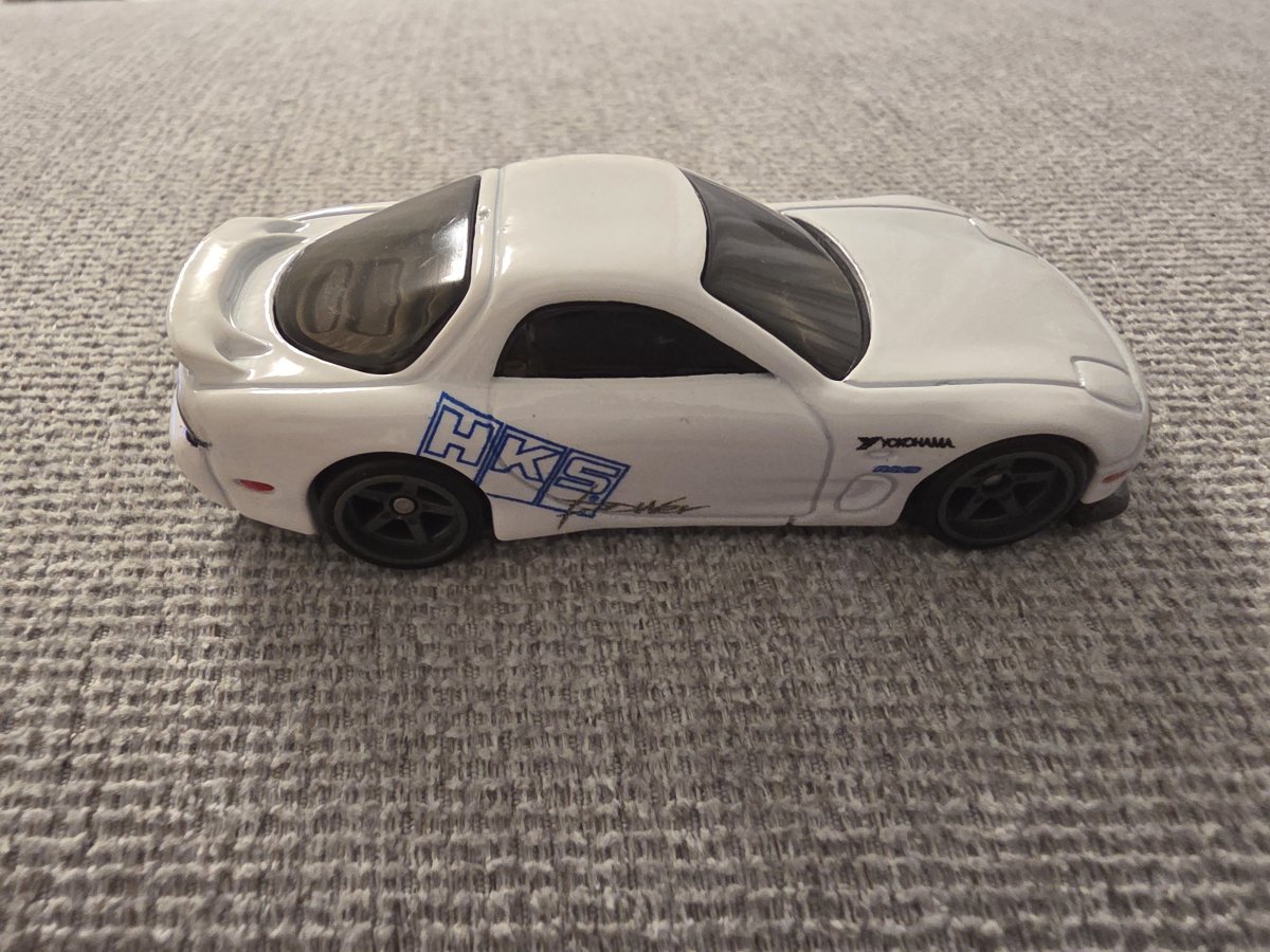 Hot Wheels 95 Mazda RX-7