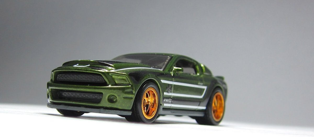 2013 10 Shelby Mustang GT500 Supersnake Green: Image 8