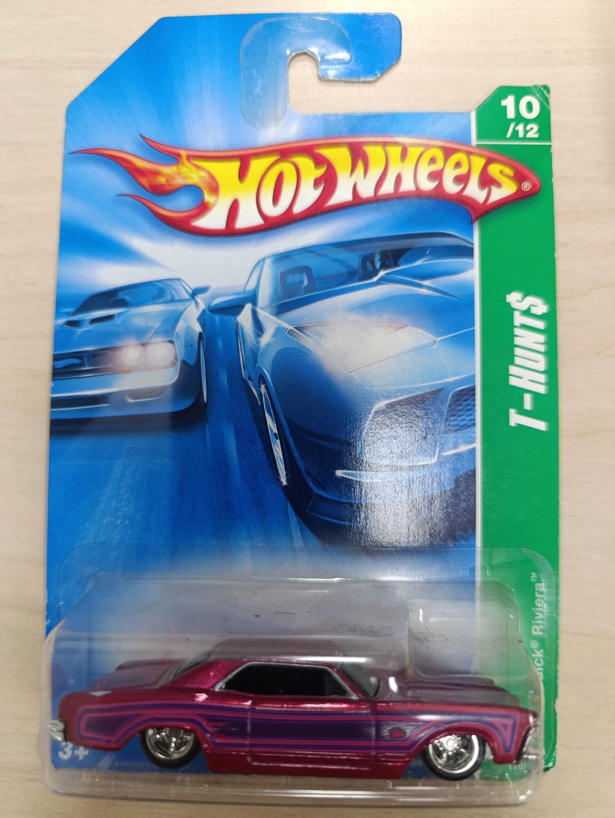 Hot Wheels 64 Buick Riviera