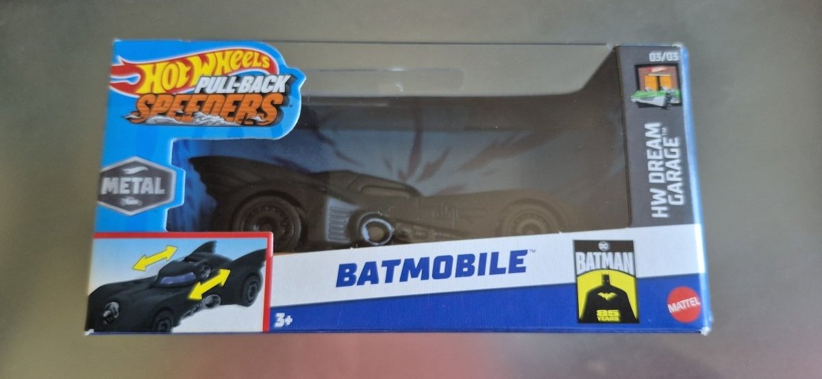 Hot Wheels Batmobile