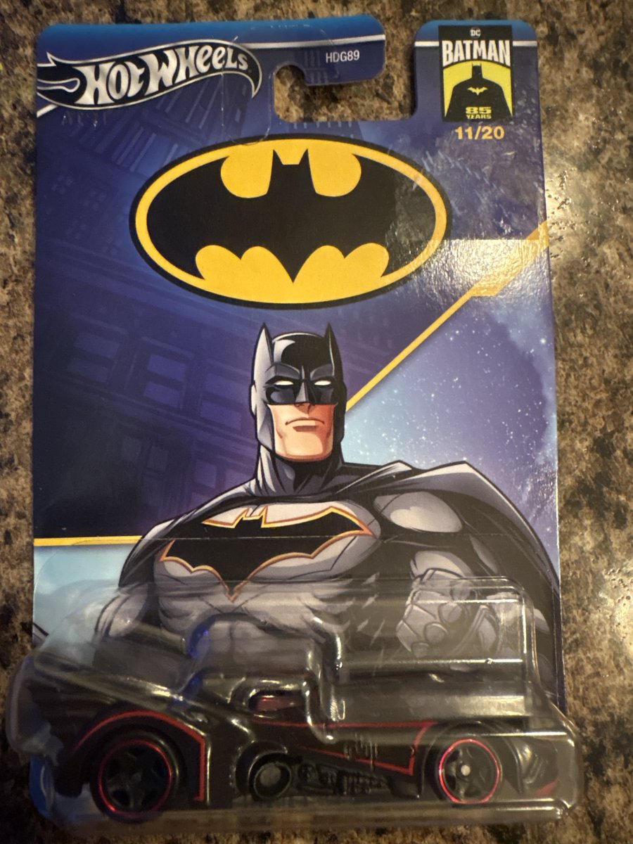Hot Wheels Batmobile