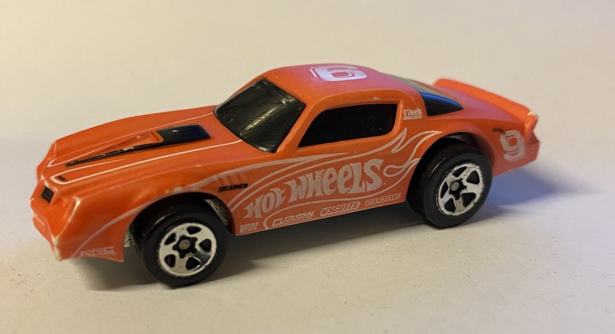 Hot Wheels Camaro Z28