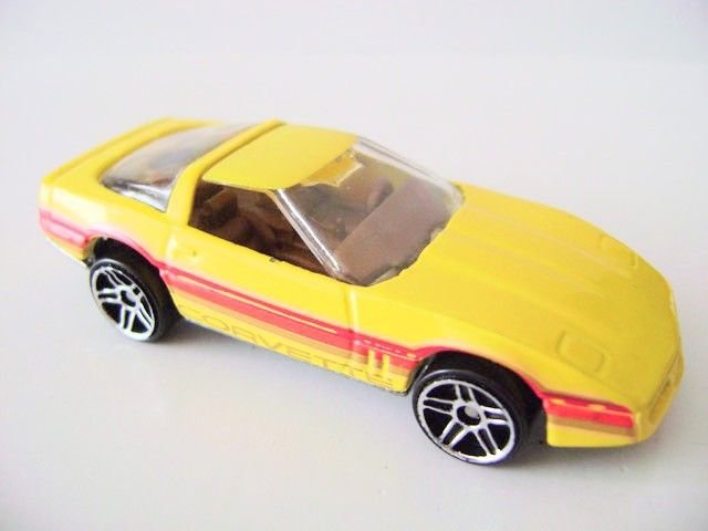 Hot Wheels 80s Corvette